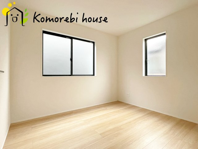 上尾市大谷本郷　9期　新築一戸建て　グラファーレ　02の洋室|ゆったりした洋室です