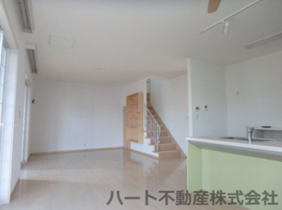 【居間・リビング】 | 西阿知町山本テナント１