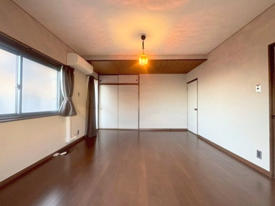 【寝室】 | 東伸ビル