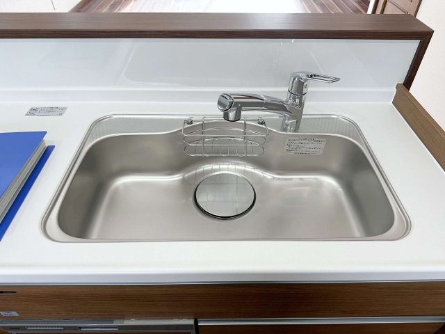 安佐北区真亀1丁目のキッチン|ステンレスシンク☆
ステンレスシンクは傷や汚れに強く、お手入れも簡単で使いやすいです♪