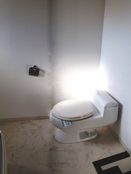 パークサイド神宮のトイレ