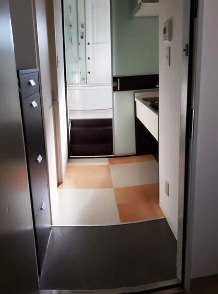 パークサイド神宮の玄関