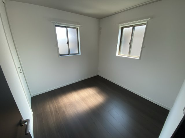 ノーブル中島B棟の子供部屋