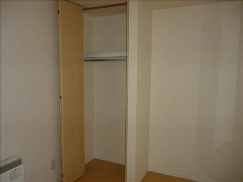 クラヴィエ長田町の収納