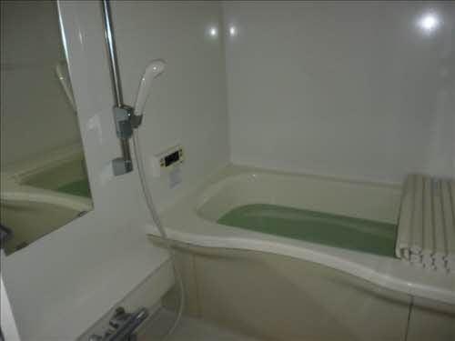 クラヴィエ長田町の浴室