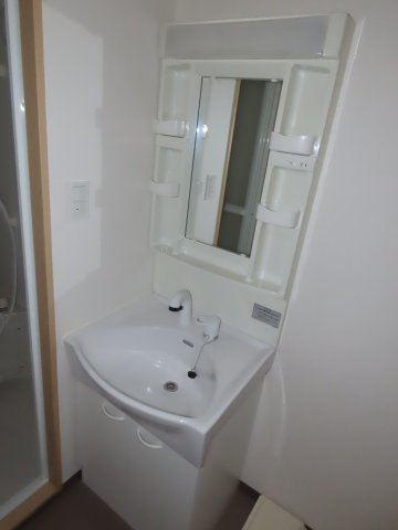 シエテ杭瀬南の独立洗面台