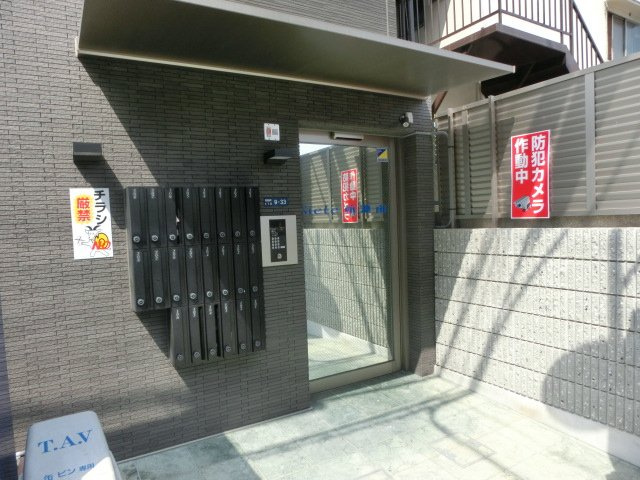 シエテ杭瀬南のエントランス