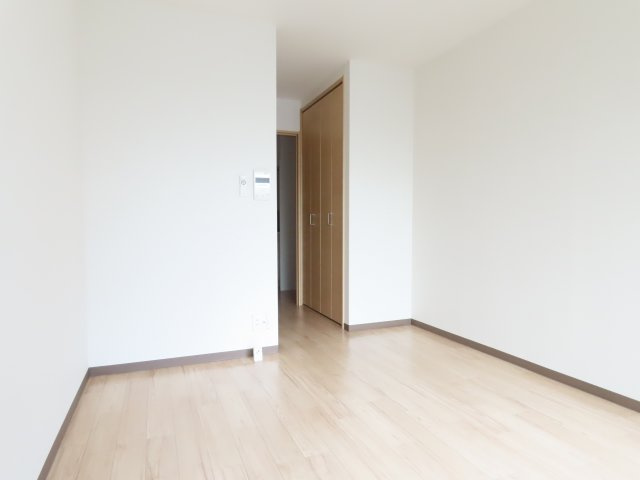 シエテ杭瀬南の洋室