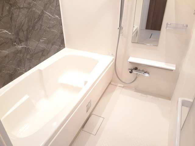 Ｋ’ｓ　ｆｌａｔの浴室