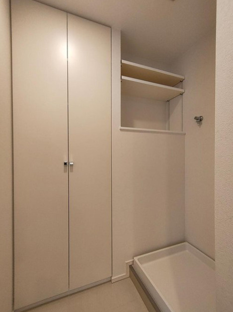 グランドメゾン芦屋翠ヶ丘Styleの洗面所|リネン庫あり