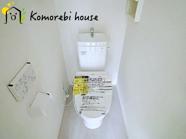 上尾市大谷本郷　9期　新築一戸建て　グラファーレ　04のトイレ|トイレです