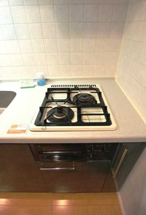 ステージファースト用賀アジール・コート　分譲賃貸　バストイレ別　オートロックのキッチン