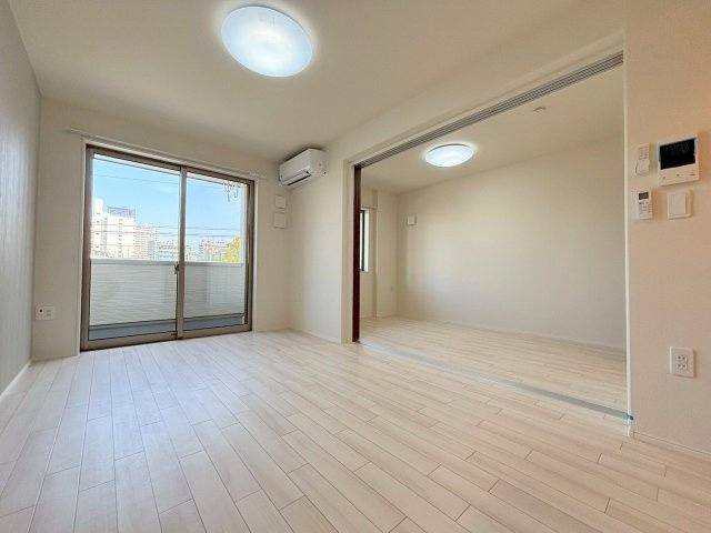 suite terrace relierの居間・リビング