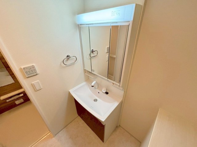 suite terrace relierの独立洗面台