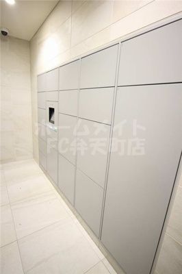 【その他共用部分】 | プレサンスOSAKADOMECITYスクエア | 宅配BOXがあります