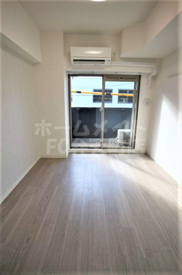 【居間・リビング】 | プレサンスOSAKADOMECITYスクエア | リビングです