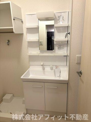 【洗面所】 | オリヴィエ西町 | 洗髪洗面化粧台