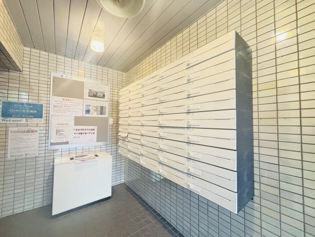 サンラーク二日市のエントランス