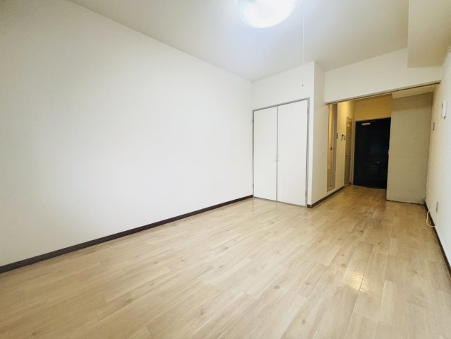 サンラーク二日市の洋室