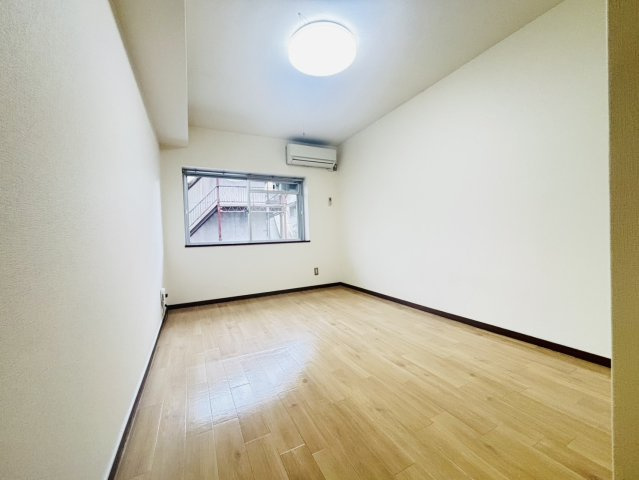 サンラーク二日市の居間・リビング