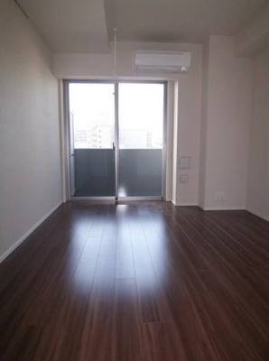 【洋室】 | コンフォリア東中野DEUX | 洋室の7.7帖。