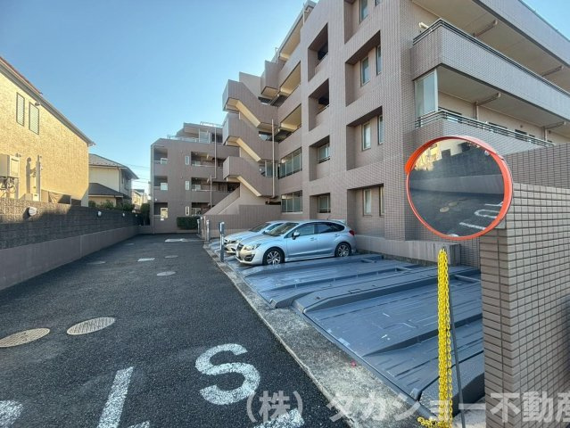 【駐車場】 | 千葉登戸ガーデンハウス