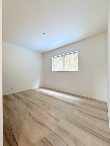 南区北大河町 No.2の洋室|6帖の洋室☆