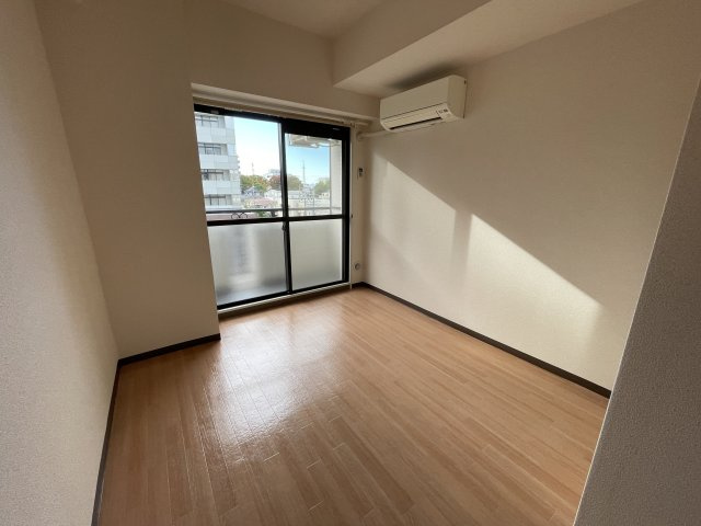 ジョイフル浦和仲町の居間・リビング|※別部屋写真