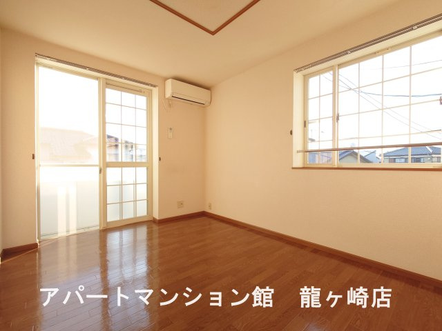 カーサ・アミーゴの居間・リビング|※写真は201号室使用