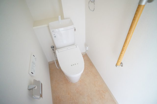 サンメゾン法隆寺のトイレ