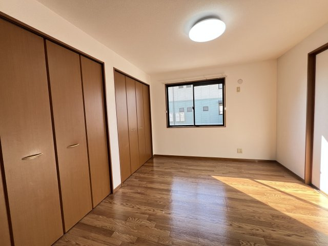 ヴィラ・メープルの洋室|洋室7.3帖