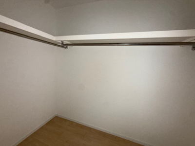 【内装】 | クレストメゾン | 便利な収納スペースです