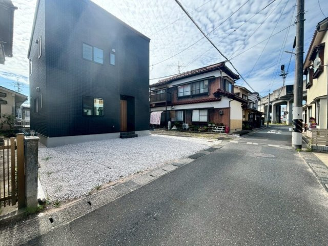 卯垣3丁目☆新築