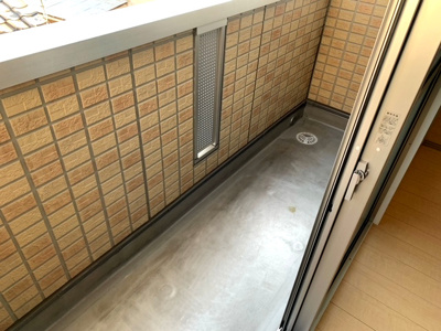 【バルコニー】 | コーダ・コリーナⅡ