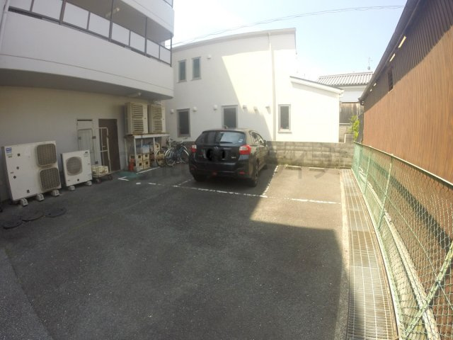 【駐車場】 | リヒテール中山