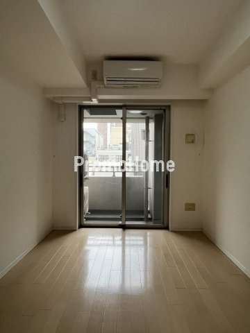 グランカーサ銀座イーストの洋室