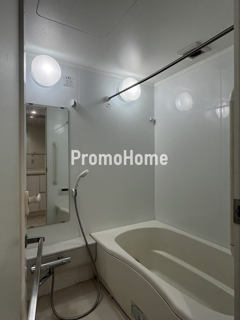 グランカーサ銀座イーストの浴室