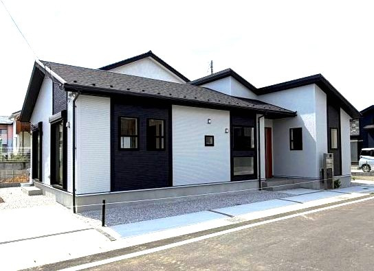 ブルーミングガーデン前橋市総社町植野　4号棟(平屋)