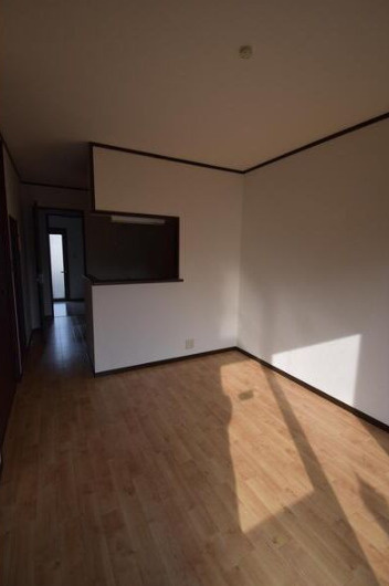 メゾンクレストの居間・リビング