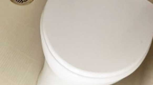 ファイブスポットナガイ　エアコン・キッチン新規交換　南西角部屋　礼金０のトイレ