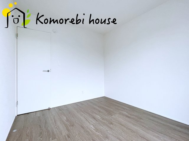 上尾市大谷本郷　9期　新築一戸建て　グラファーレ　07の洋室|使い勝手のいい洋室です
