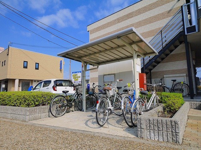 レオパレス奈良大宮のその他共用部分|駐輪スペースです