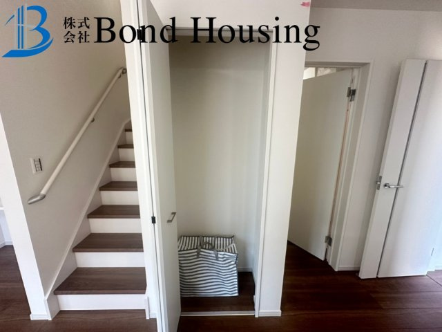 LDKは約19帖の広々とした4LDK　大久保町八木　全2棟　2号棟の収納