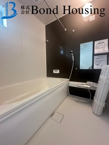 LDKは約19帖の広々とした4LDK　大久保町八木　全2棟　2号棟の浴室