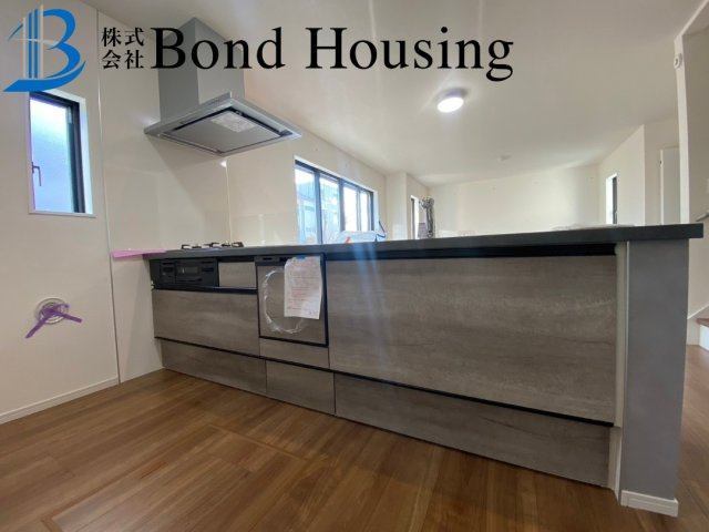 LDKは約19帖の広々とした4LDK　大久保町八木　全2棟　2号棟のキッチン