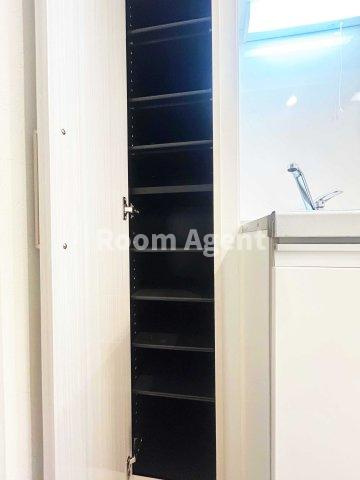 メゾンド琥珀の玄関