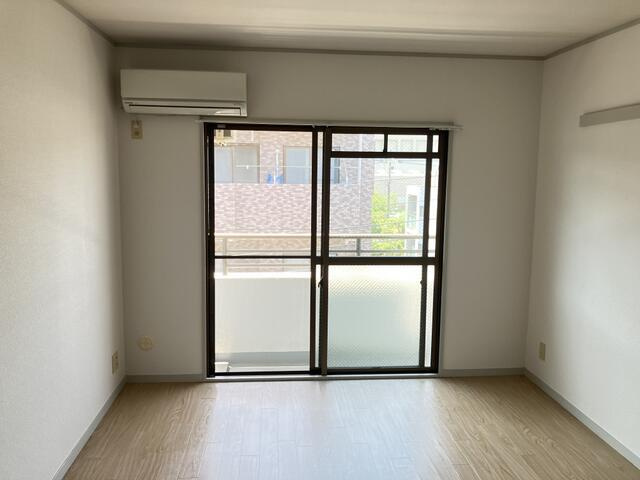 【居間・リビング】 | ロワール矢口渡 |  