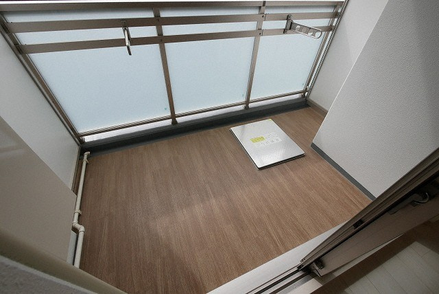 エステムコート難波サウスプレイスVIIIハイドのバルコニー