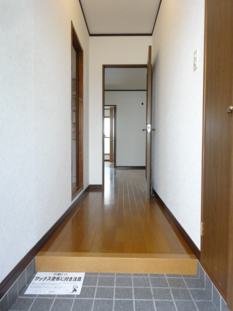 ファミール宝塚の玄関