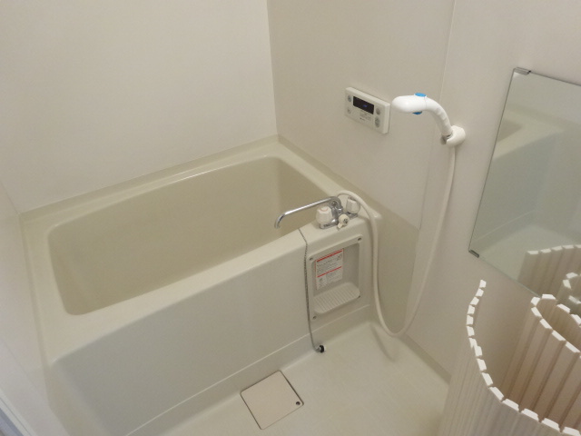 ファミール宝塚の浴室